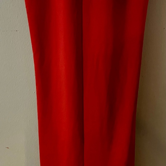 🌺BEAUTIFUL RED DRESS! - Picture 5 of 6